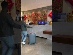 30 Inch LG Transparan OLED Screen Desktop Landscape Efisiensi Energi Toko Ritel Pendidikan Shoppi